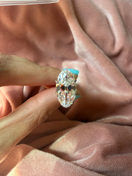 2.51 CT Antique-Inspired Moval Lab-Grown Diamond | D VVS2 | IGI Certified