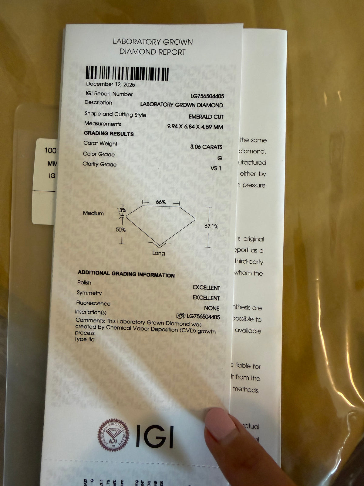 3.06 Carat Emerald Cut Lab Grown Diamond | G VS1 | IGI Certified