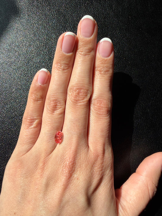 1.33 Carat Fancy Vivid Pink Oval Lab Grown Diamond | VS1 | IGI Certified